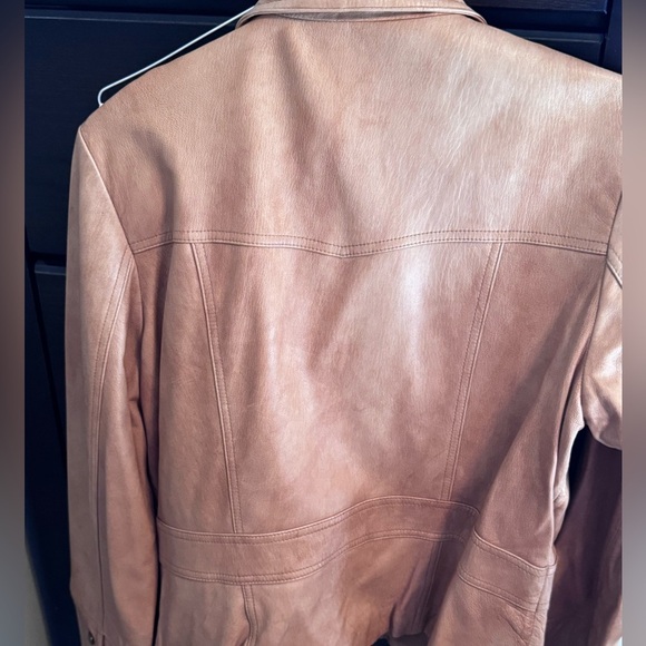 ✨ Gorgeous Vintage Danier Soft Leather Jacket for Women✨ - Picture 6 of 16